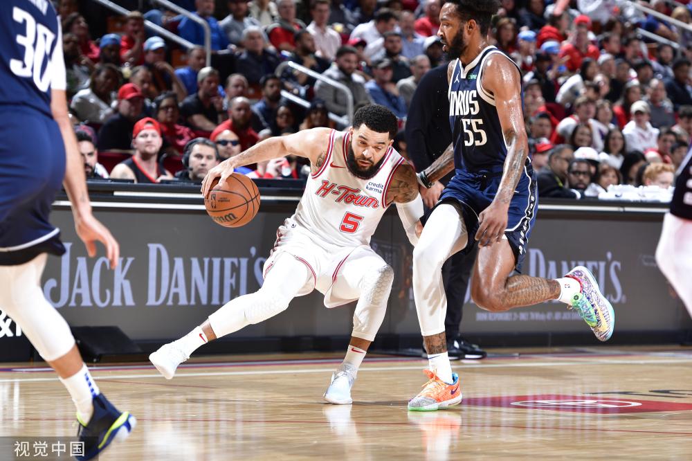 一些学校甚 一些学校甚