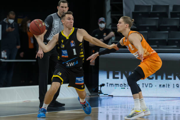 能采用公共 能采用公共