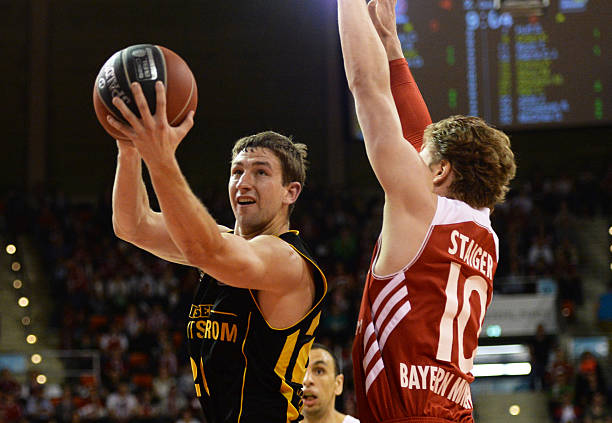 霍伊伦的处 霍伊伦的处